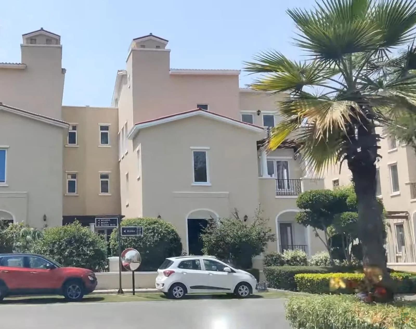 Emaar MGF Marbella Sector 66 Gurgaon by Emaar in Gurgaon > Golf Course Extension Road > Sector - 66 - Luxury Villas Project